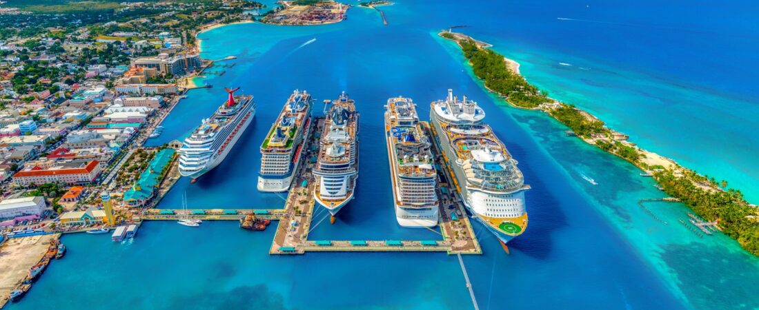 Cruise Essentials 2025: Must-Have Items for Your Next Adventure